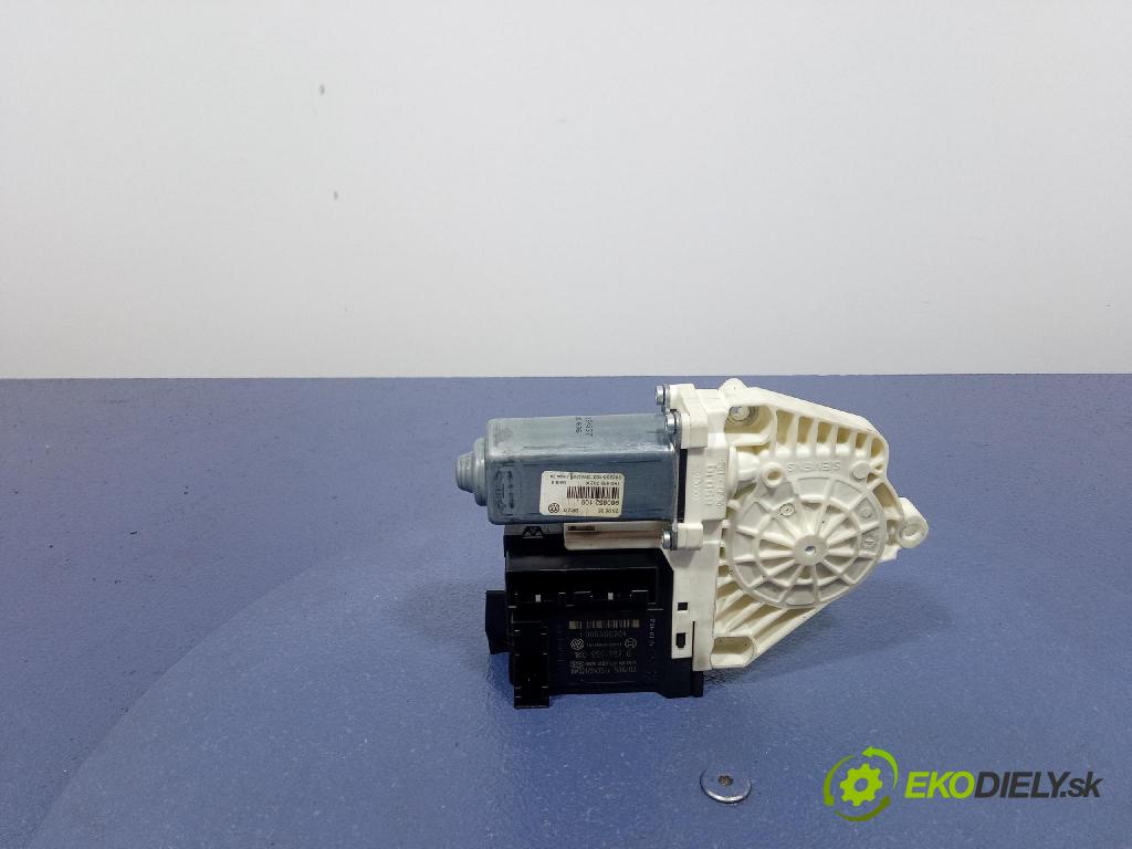 Vw Passat 2005 mechanismus stahování Sklenka: před v pravo: 1K0959702K
