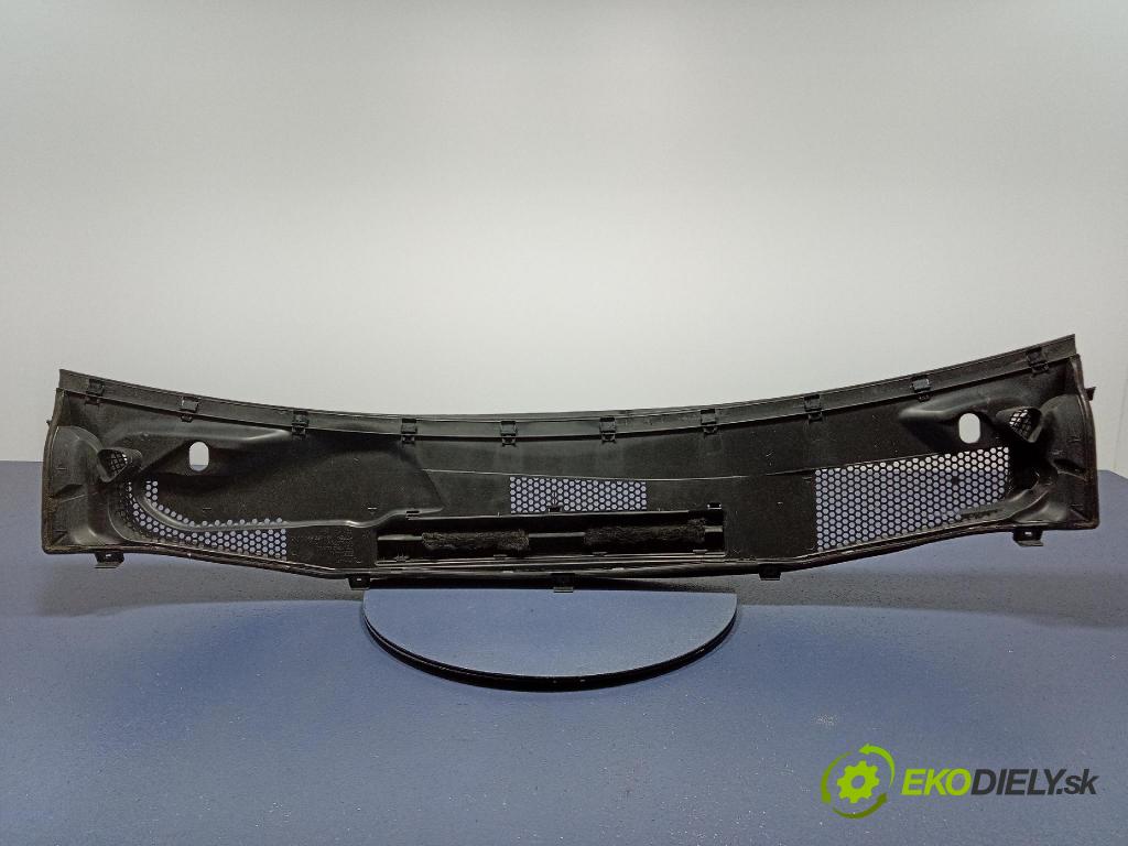 Mercedes A-klasa 2005 torpédo A1698300013