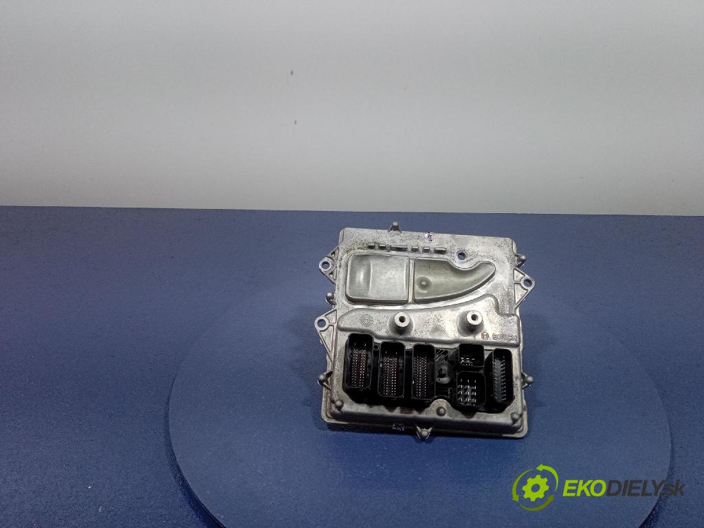 Bmw M2 2019 riadiaca jednotka Motor: 9454493