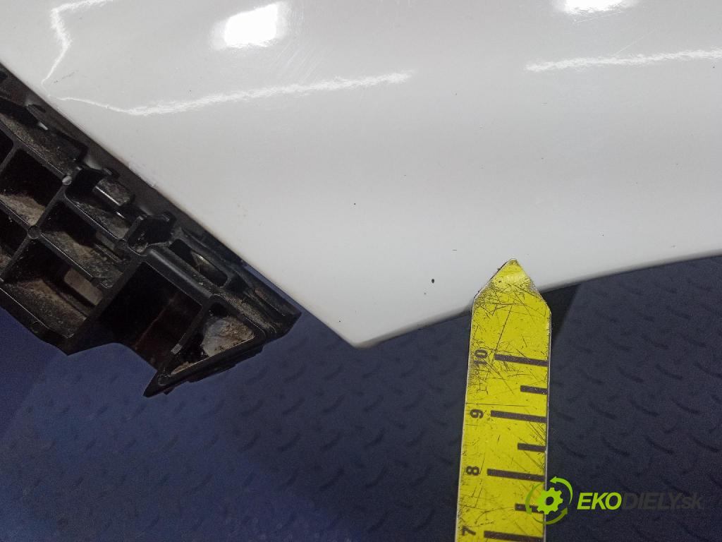 Suzuki Celerio 2015 blatnik před Levý: 01
