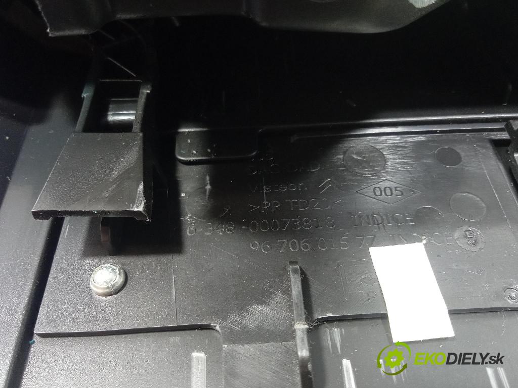 Citroen Ds5 2015 kokpit,pristrojová doska 9670601577