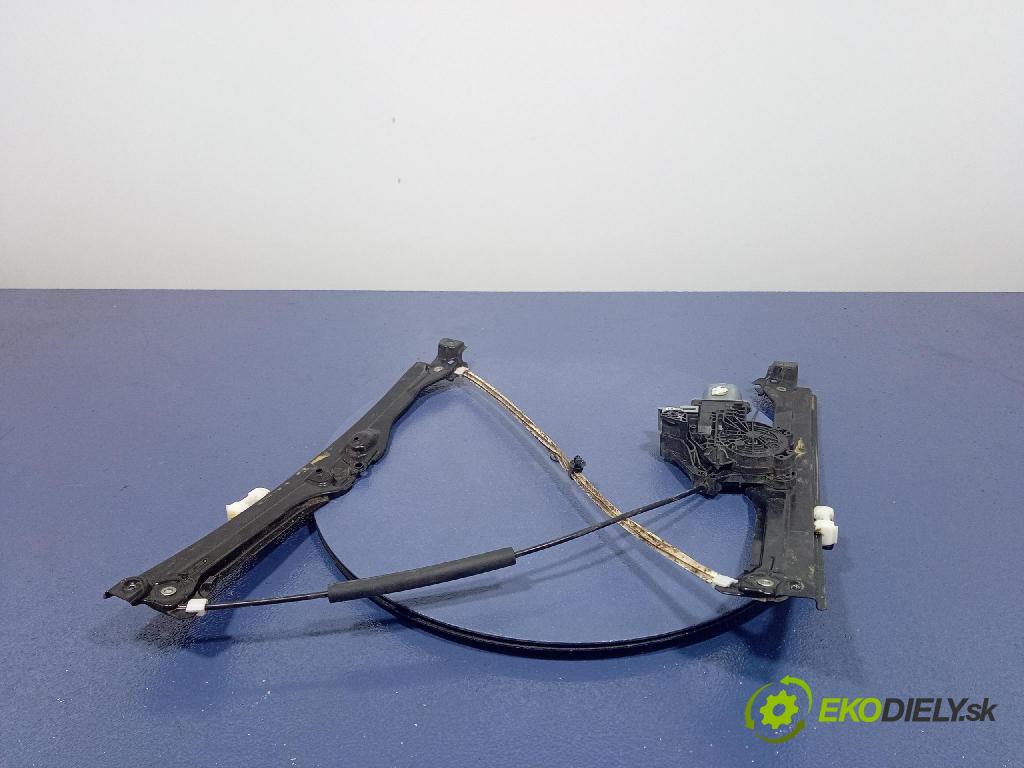 Citroen Ds5 2015 mechanismus stahování Sklenka: před v pravo: 9804388180