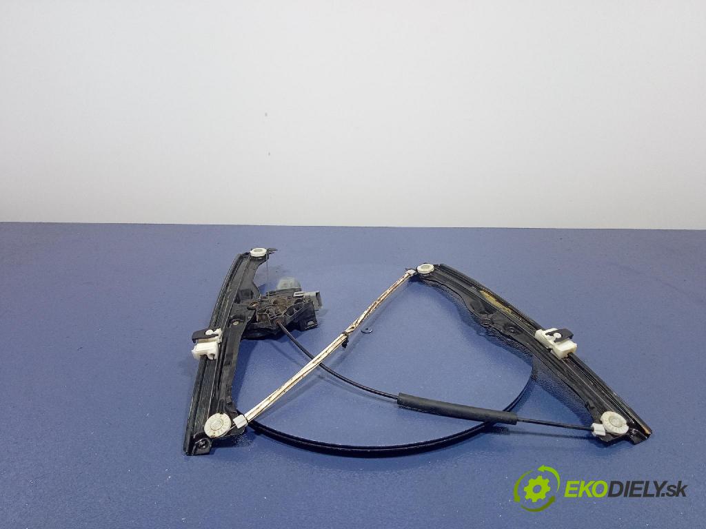 Citroen Ds5 2015 mechanismus stahování Sklenka: před v pravo: 9804388180