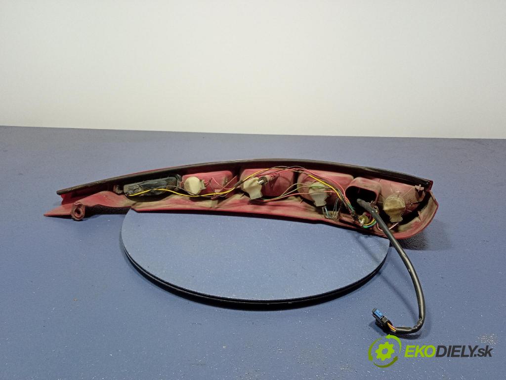 Citroen C8 2003 svetlo / reflektor zad ľavá Vonkajsia: 01