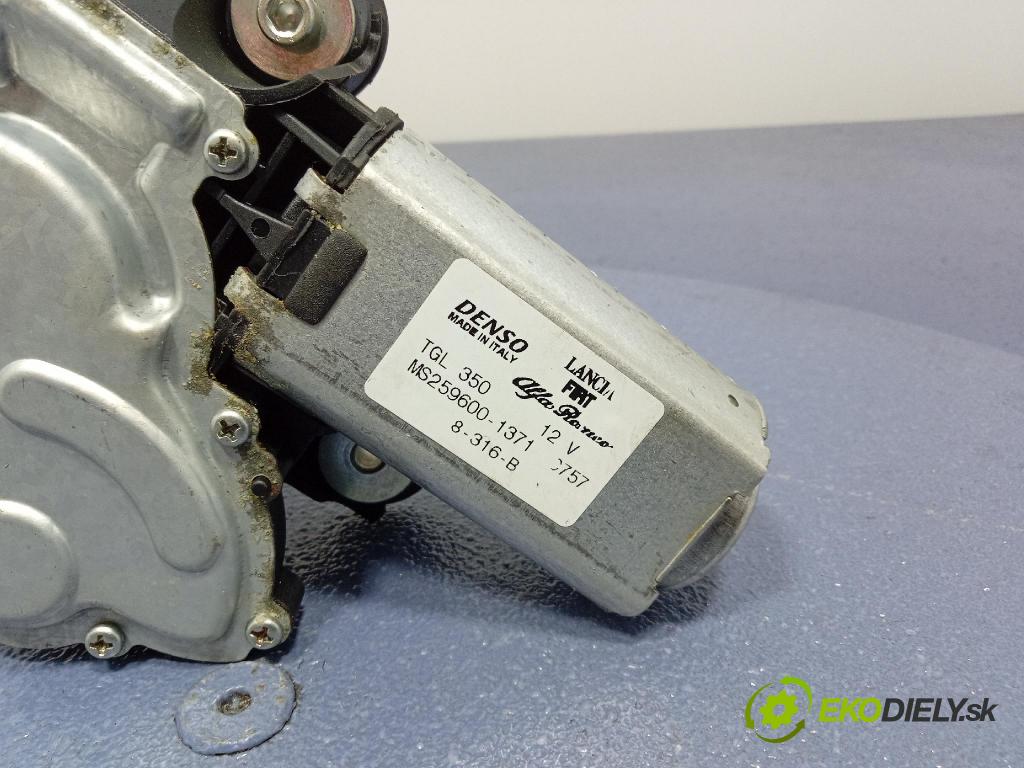 Ford Ka 2008 motorek Stěrače: Zad: MS259600-1371