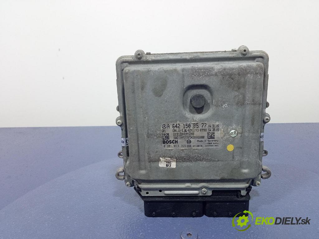Mercedes R-klasa 2007 riadiaca jednotka Motor: A6421500577