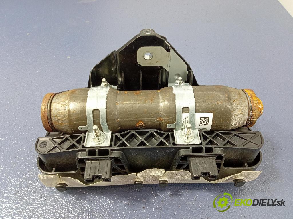 Ford Ka 2008 kokpit,pristrojová doska 7354868760