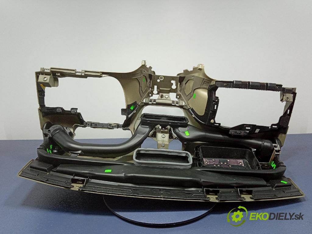 Ford Ka 2008 kokpit,pristrojová doska 7354868760