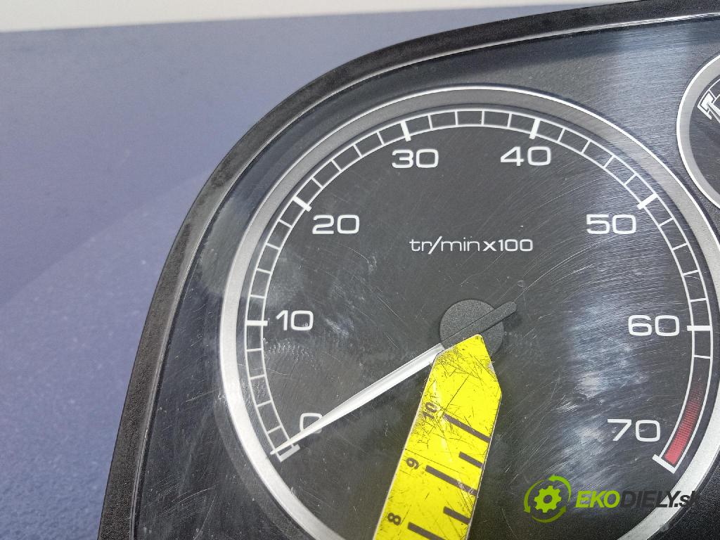 Peugeot 307 2005 prístrojovka/ budíky 9655476380