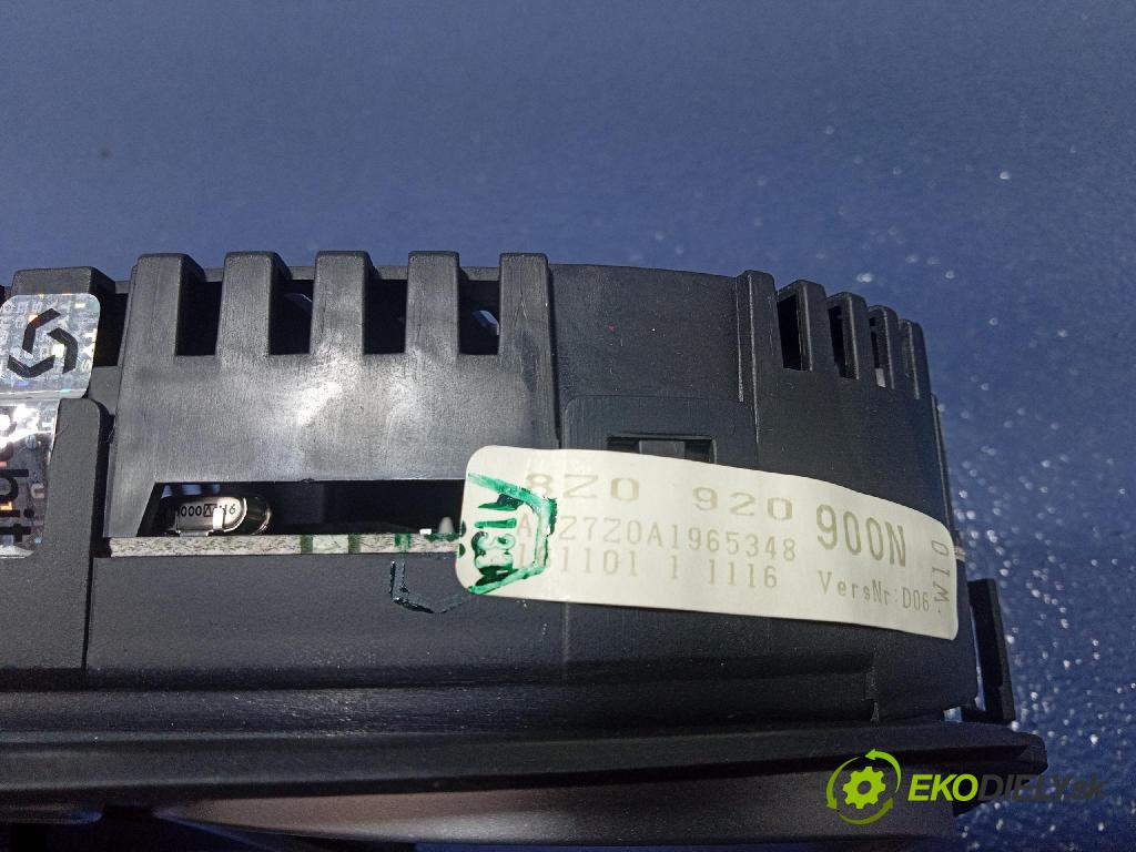 Audi A2 2001 prístrojovka/ budíky 8Z0920900N