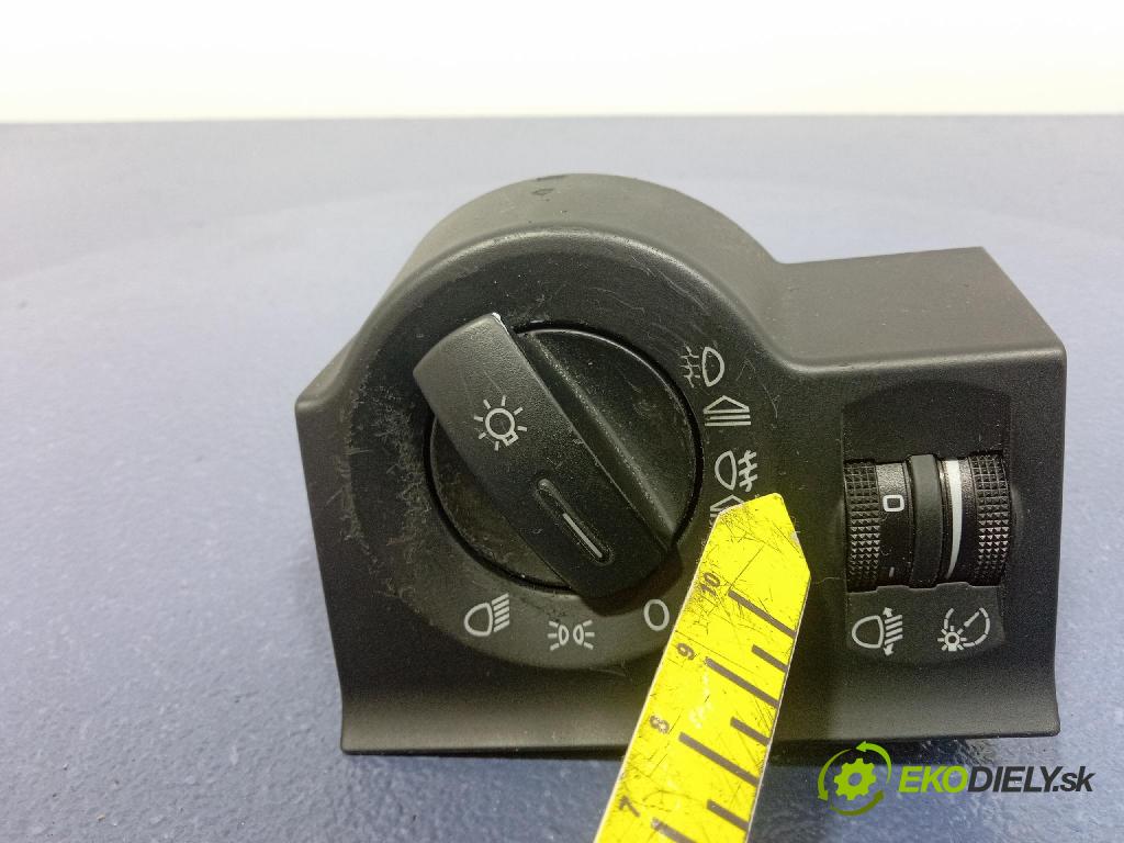 Audi A2 2001 Přepínač Světel: 8Z1941531