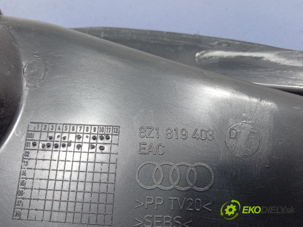 Audi A2 2001 torpédo 8Z1819403D