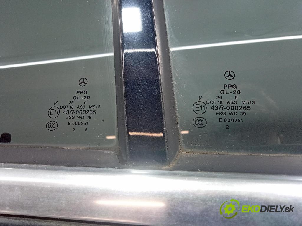 Mercedes R-Klasa 2007 dvere zad pravé 01