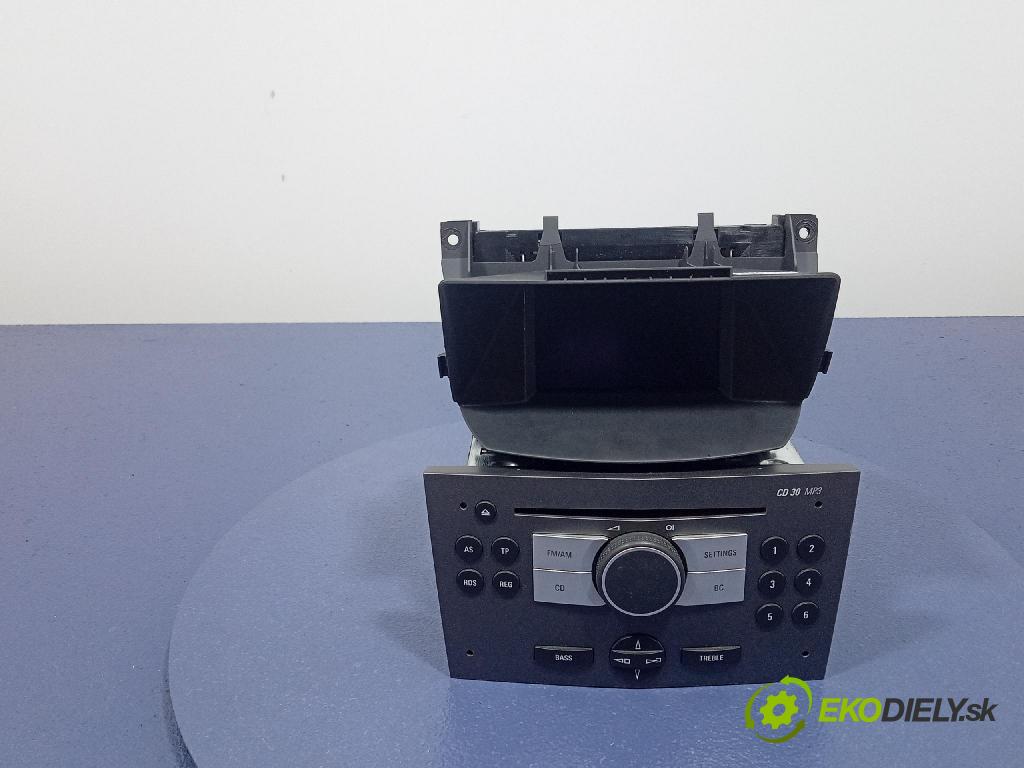 Opel Zafira 2006 Radio I Navigácia: 13154304