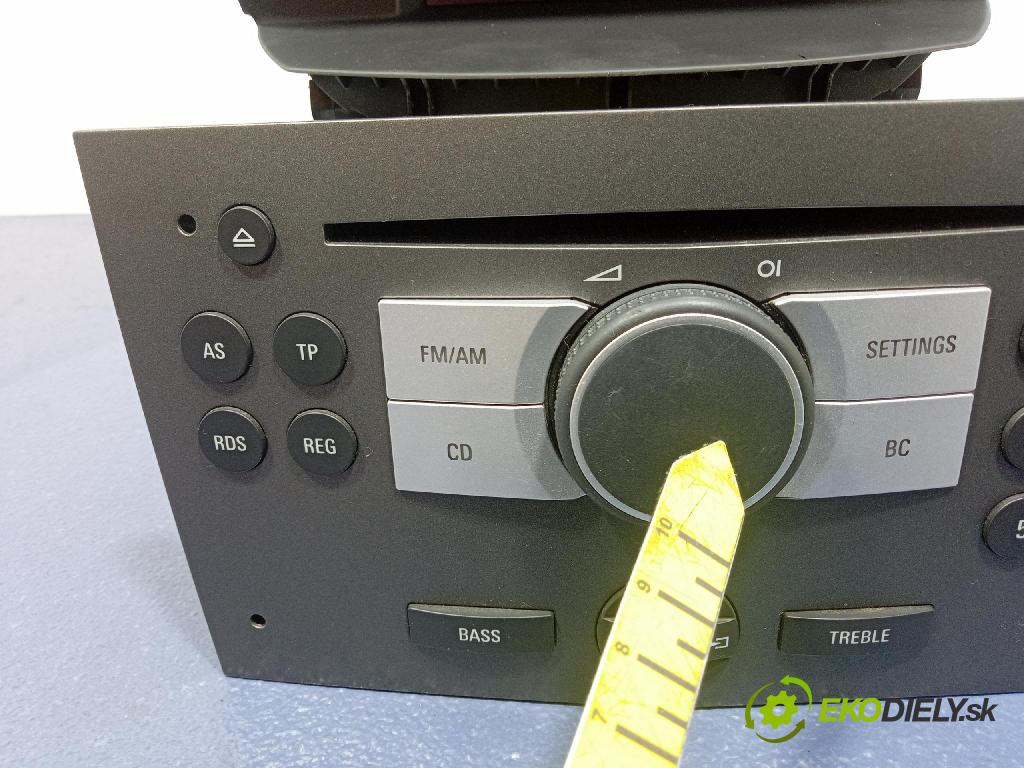 Opel Zafira 2006 Radio I Navigácia: 13154304