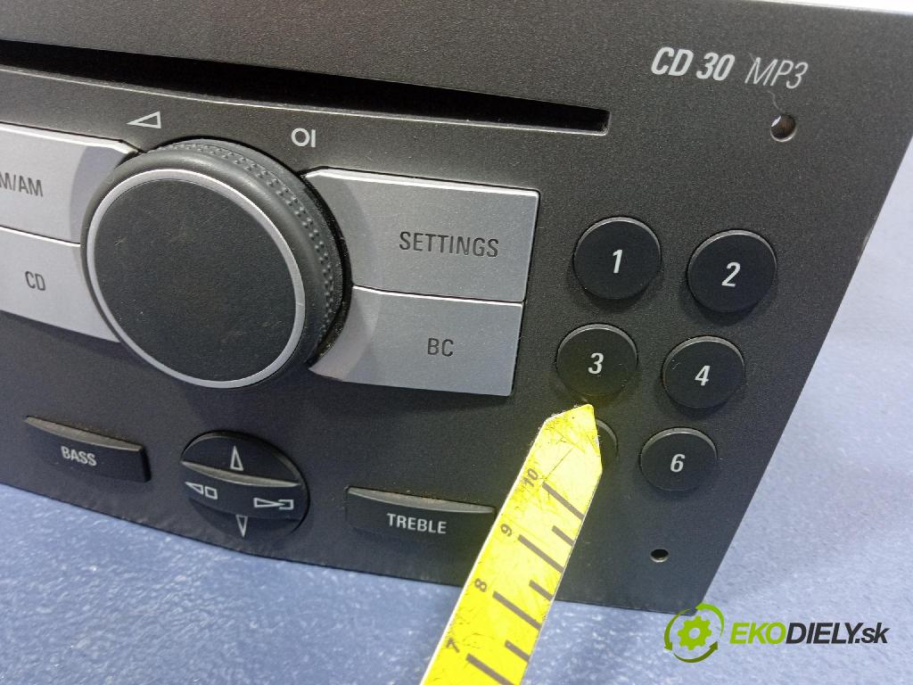 Opel Zafira 2006 Radio I Navigácia: 13154304
