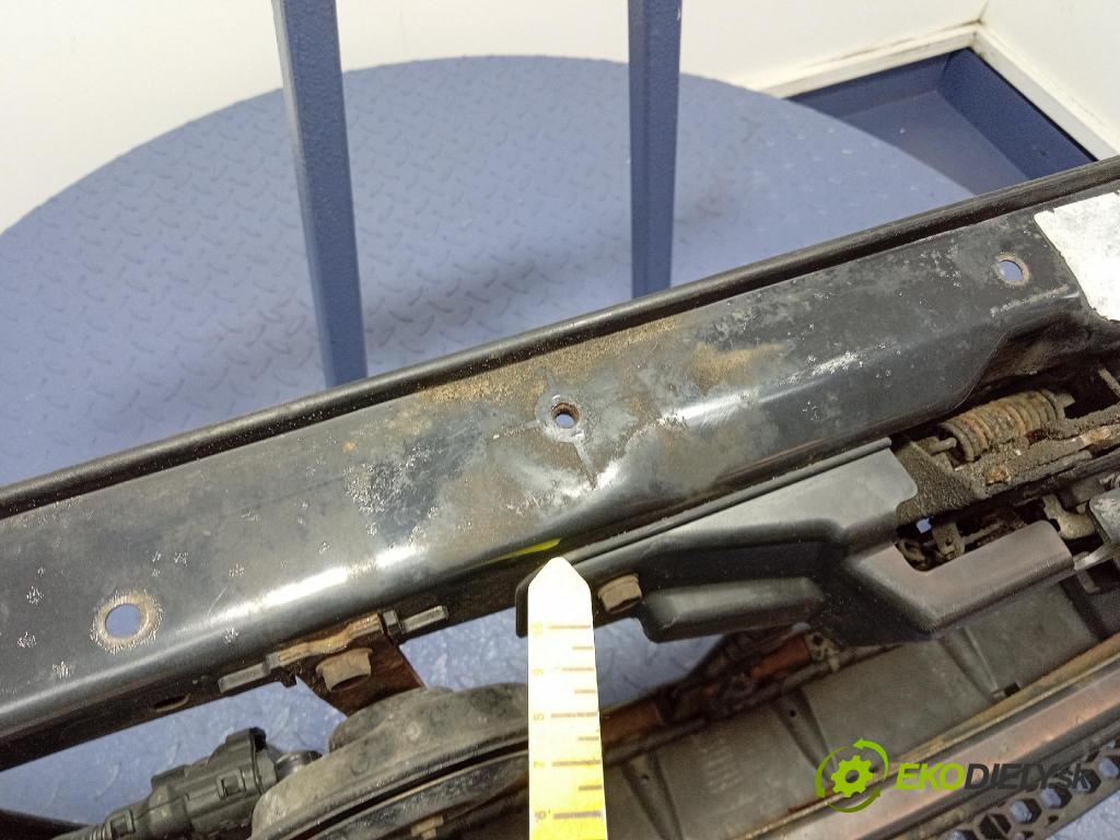 Kia Cee\'d 2006 výztuha Čelní / stěna Přední 01