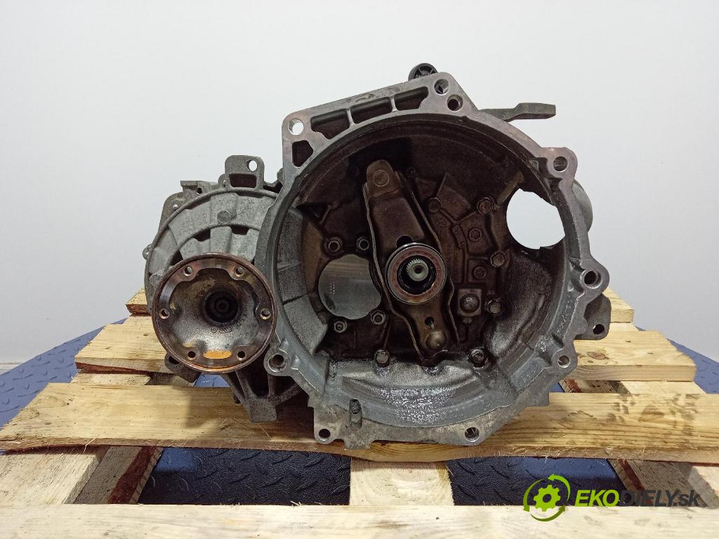 Vw Golf 2011 prevodovka Manualna LHW