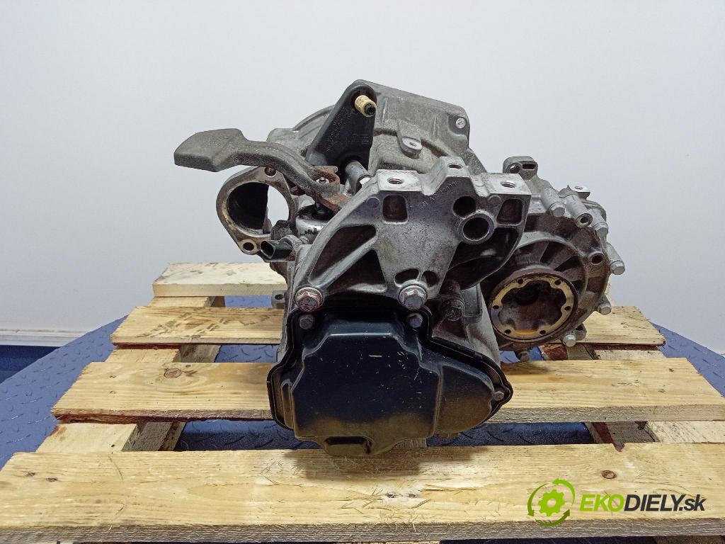 Vw Golf 2011 prevodovka Manualna LHW