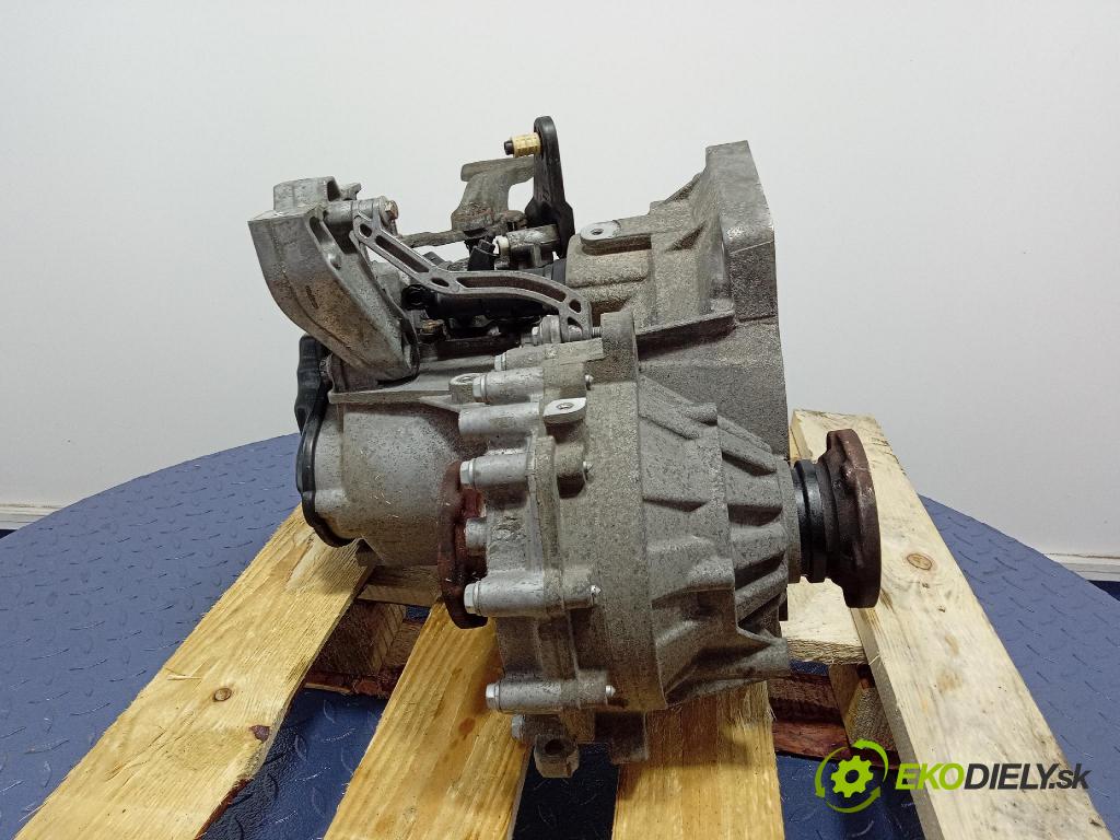 Vw Golf 2011 prevodovka Manualna LHW
