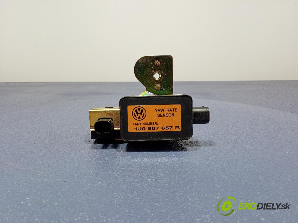 Volkswagen Golf tdi 2001 snímač ESP. 1J0907657B