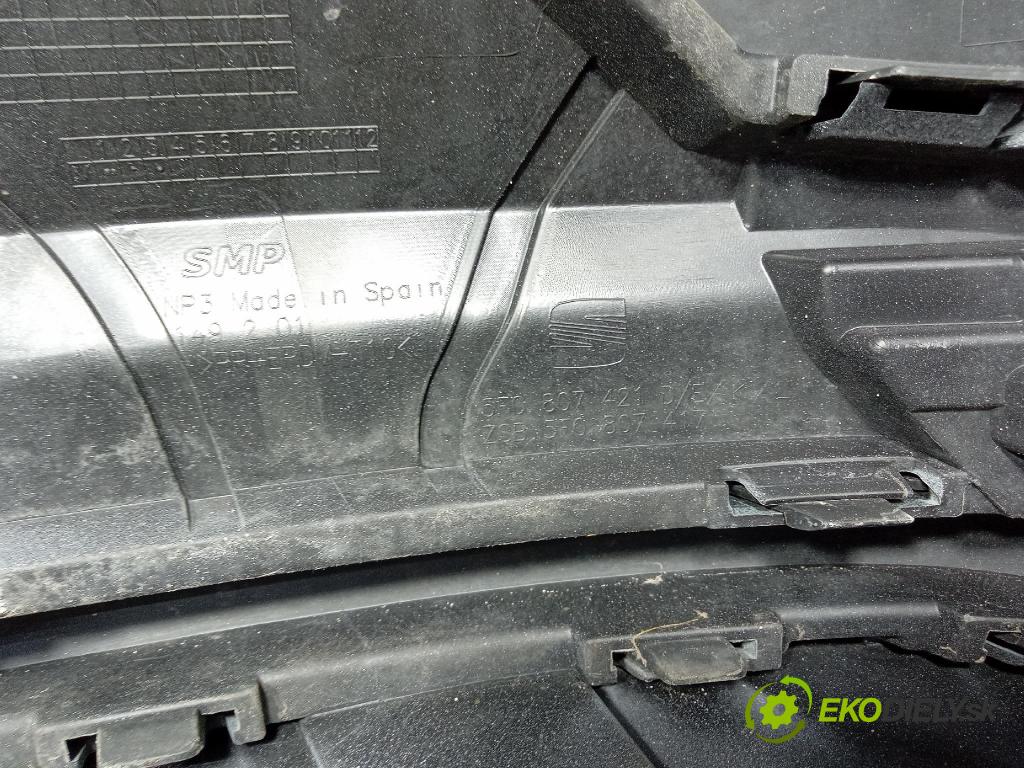 Seat Leon 2015 nárazník Zad: 5F0807487