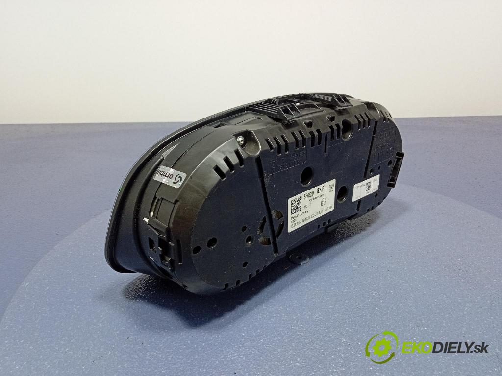 Seat Leon 2015 prístrojovka/ budíky 5F0920873F