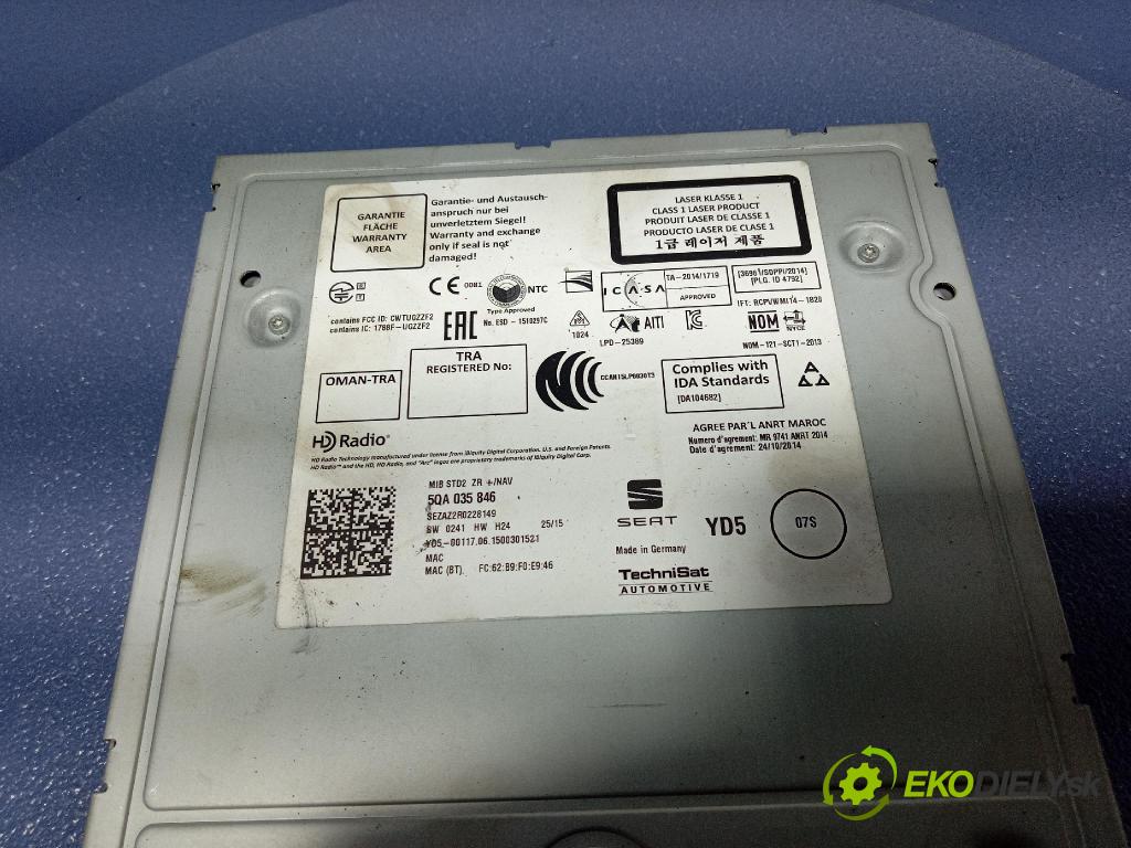 Seat Leon 2015 Radio I Navigácia: 5QA035846