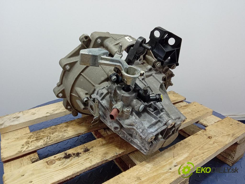 Vw Polo 2016 prevodovka Manualna QAB