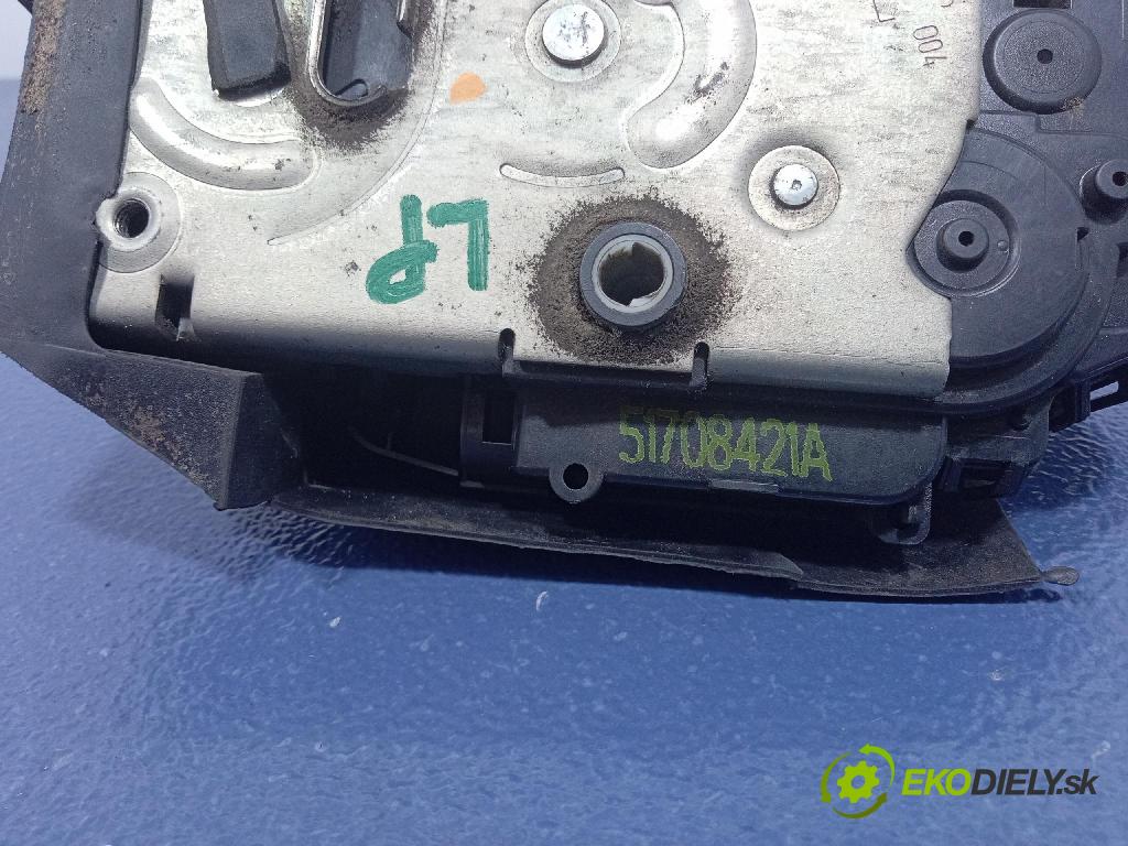 Fiat Croma 2005 zámek dveře před Levý: 51708421A