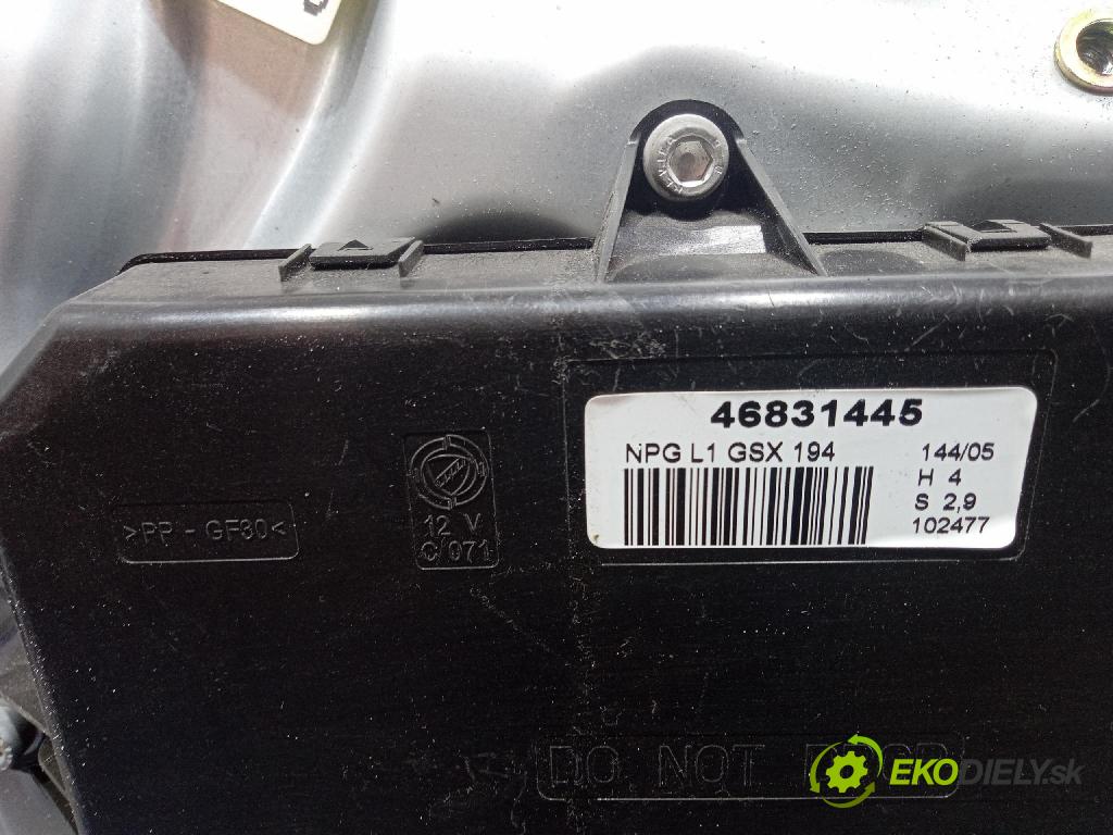 Fiat Croma 2005 mechanismus stahování Sklenka: před Levý: 517461300