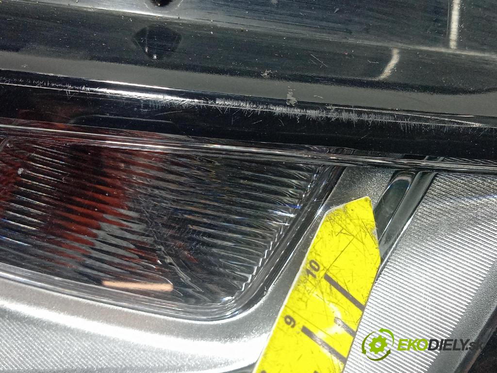 Audi A6 2012 Reflektor: v pravo: DEPO_NO_ORG