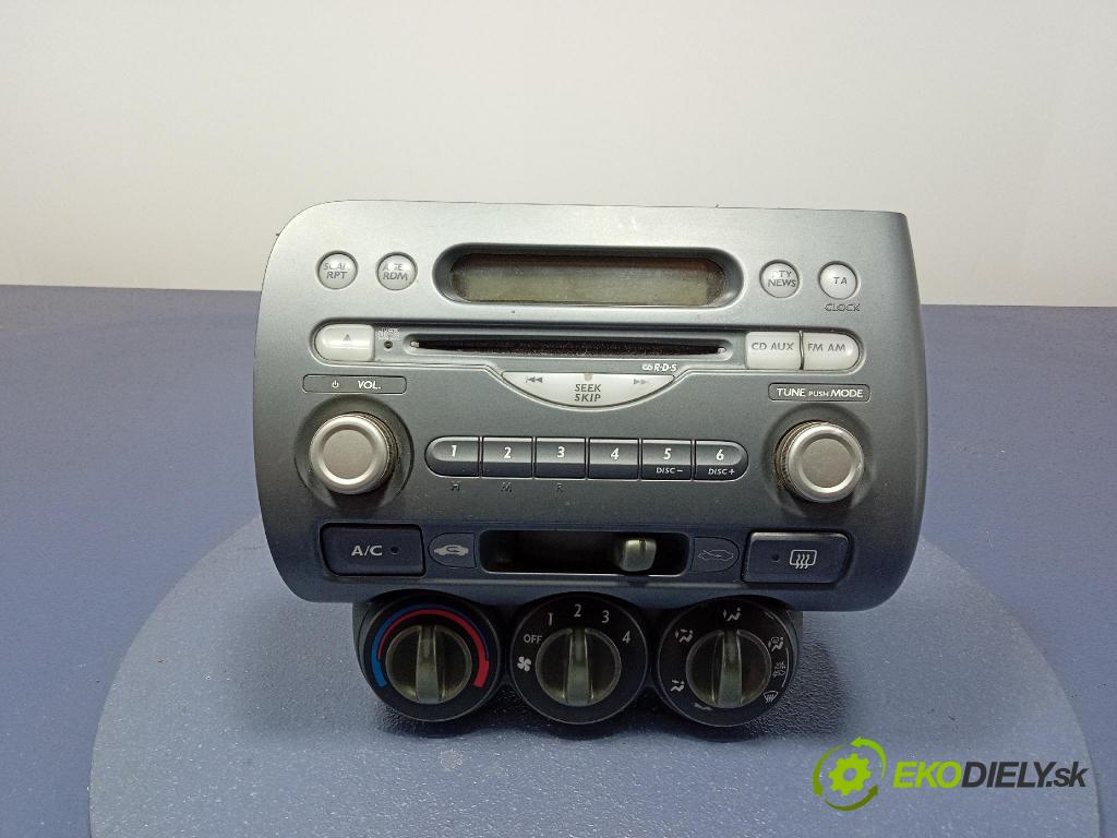 Honda Jazz 2002 Radio I Navigácia: 39100SAAG112