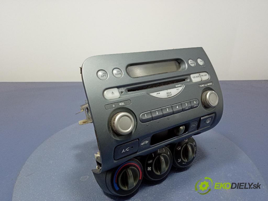Honda Jazz 2002 Radio I Navigácia: 39100SAAG112
