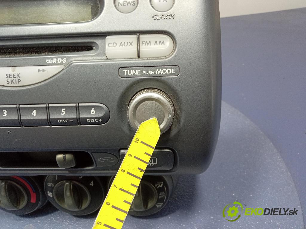 Honda Jazz 2002 Radio I Navigácia: 39100SAAG112
