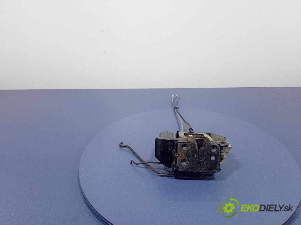 Hyundai I10 2008 zámek dveře před Levý: 01