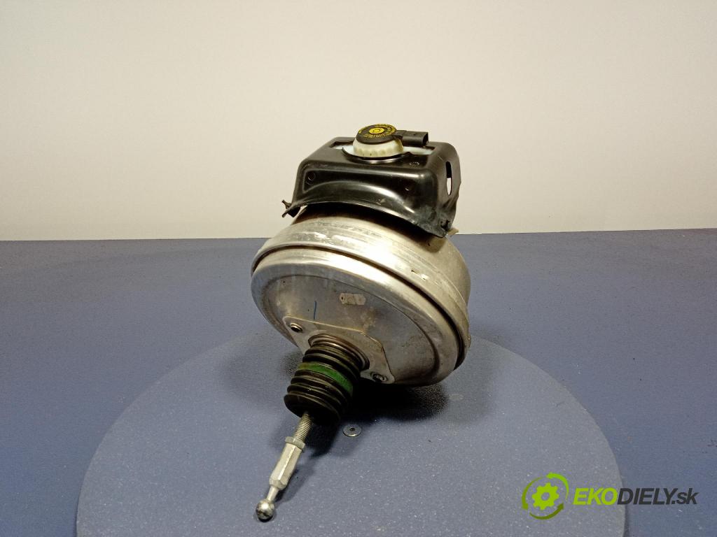 Audi A6 2012 servo Brzdní: 4G1612103G