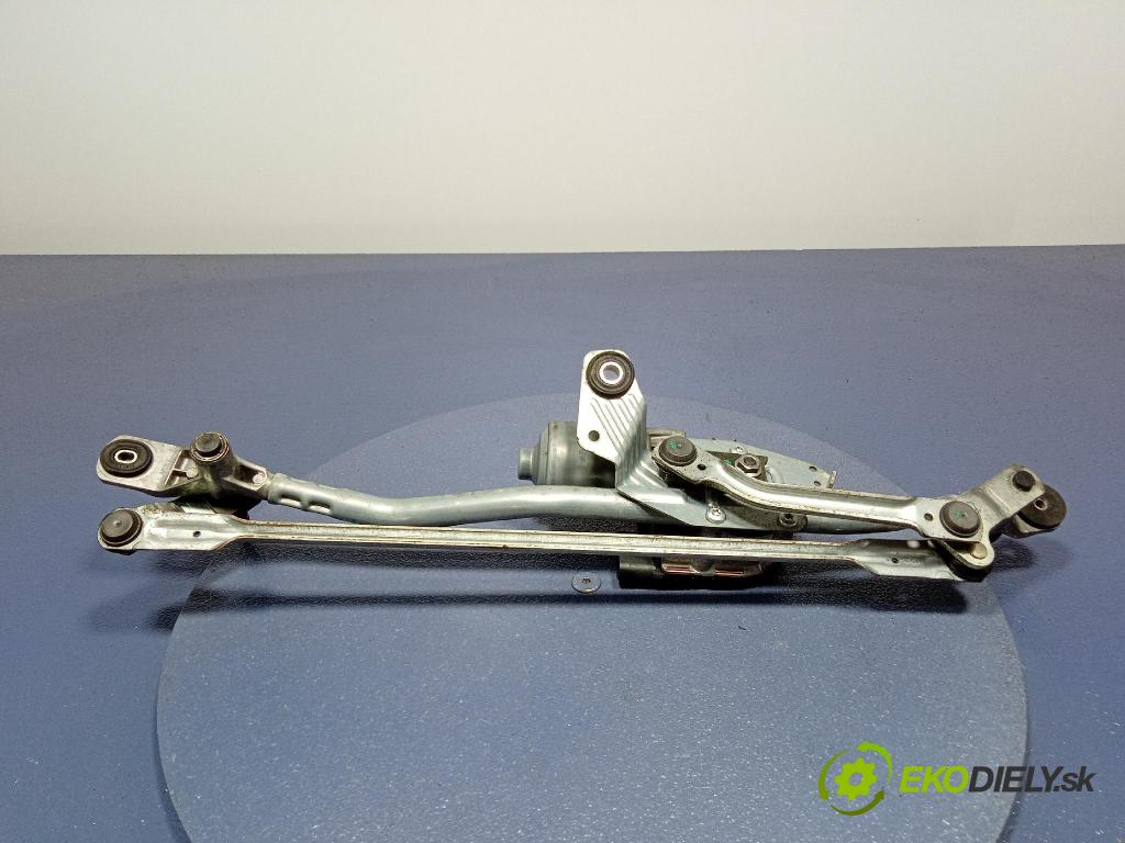 Audi A6 2012 mechanizmus motor: Stierače: Predné 4G1955023A