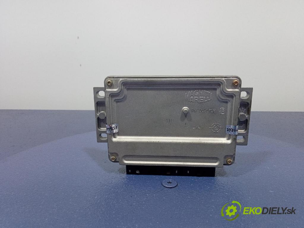 Peugeot 407 sw 2006 riadiaca jednotka Motor: 9659580780