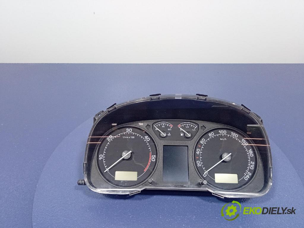 Skoda Octavia 2004 prístrojovka/ budíky 1U0920841J