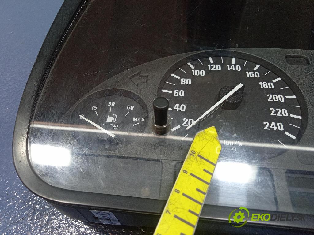 Bmw 520 2001 prístrojovka/ budíky 6907018