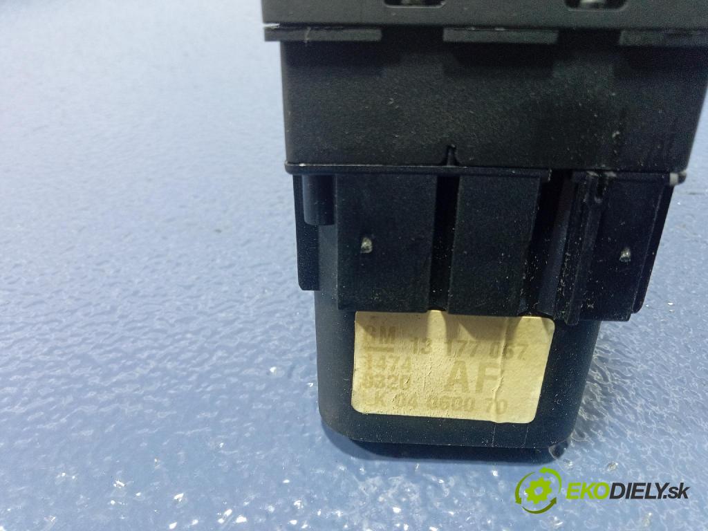 Opel Vectra 2004 prepínač svetiel 13177067