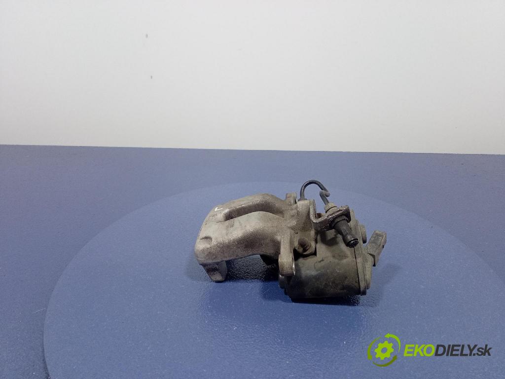 Volkswagen Passat 2006 brzdič brzdový zad Vľavo: JBC0329