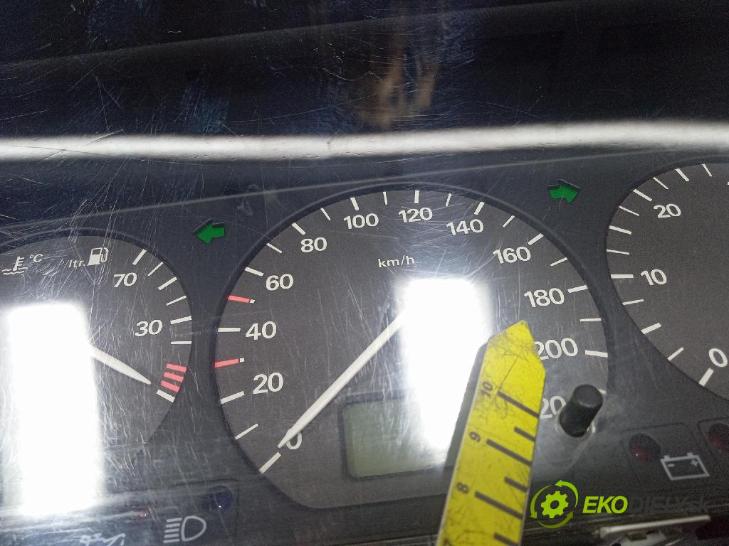 Volkswagen Passat 1.9 tdi 1996 prístrojovka/ budíky 3A0919860M