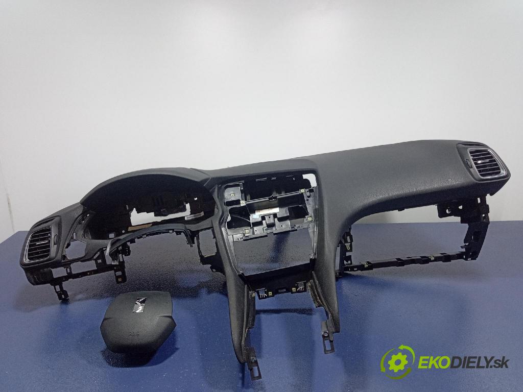 Citroen Ds5 2013 kokpit,pristrojová doska 9803398780