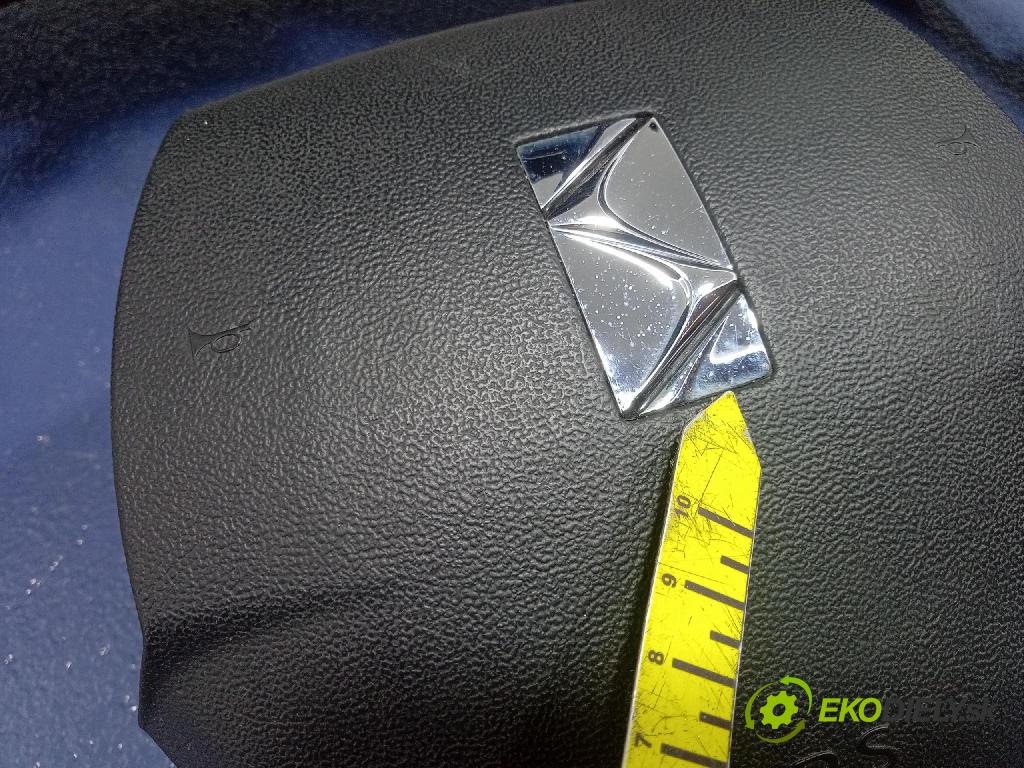 Citroen Ds5 2013 kokpit,pristrojová doska 9803398780