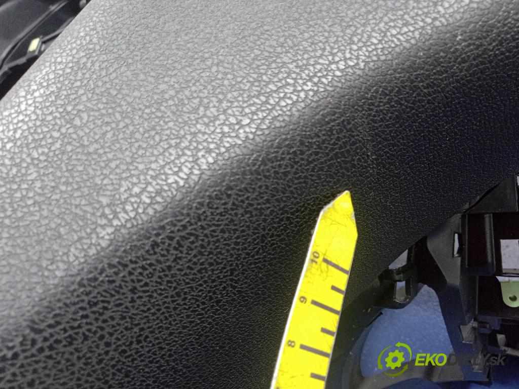 Citroen Ds5 2013 kokpit,pristrojová doska 9803398780