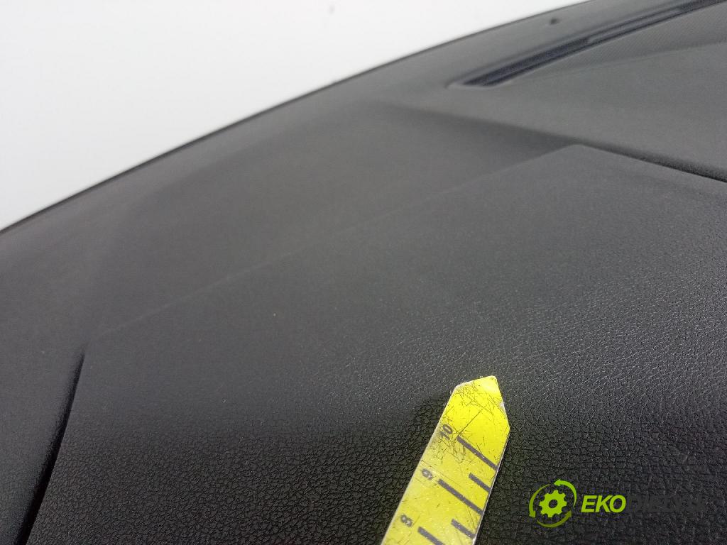 Citroen Ds5 2013 kokpit,pristrojová doska 9803398780