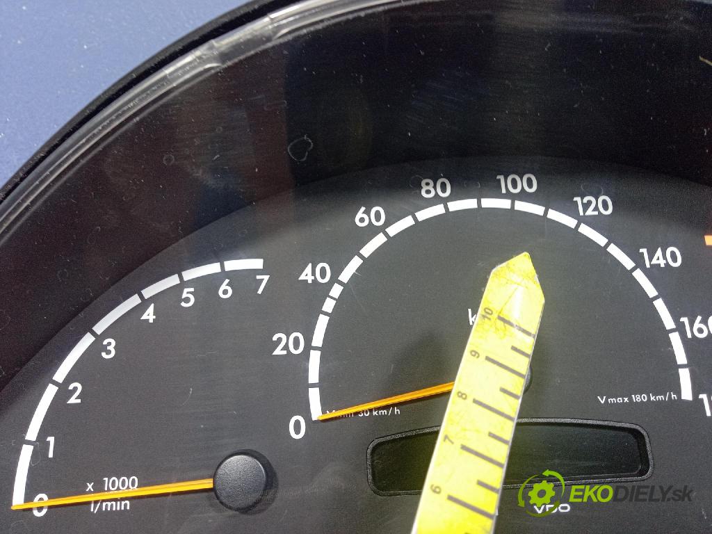 Mercedes Sprinter 2004 prístrojovka/ budíky A0014460721