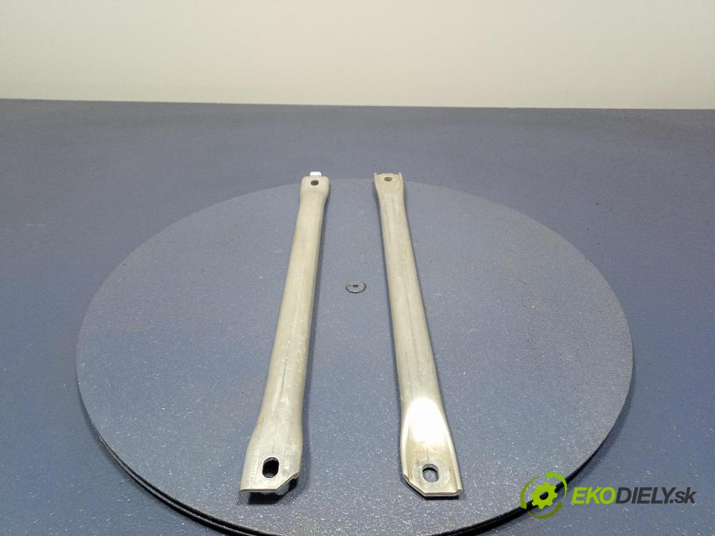 Bmw Ix3 2021 výztuha Čelní / stěna Přední 7390309